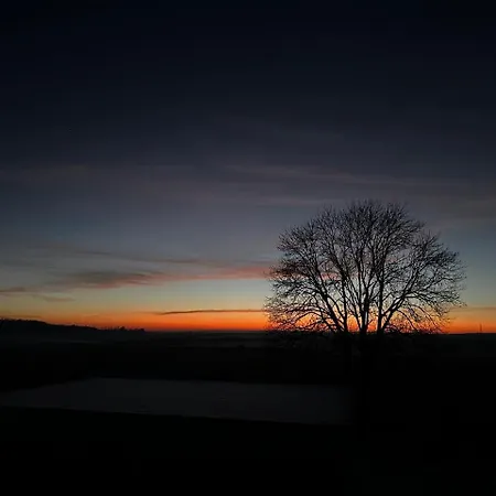 Ruhiges Maisonette-apartment Im Landhausstil Mit Weitem Ausblick *