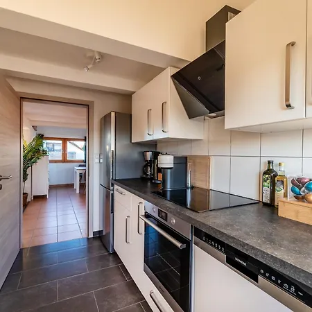 Ruhiges Maisonette-apartment Im Landhausstil Mit Weitem Ausblick Appartamento *